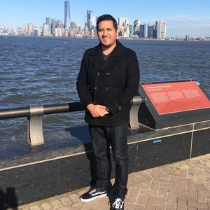 Meet your Posher, Daniel